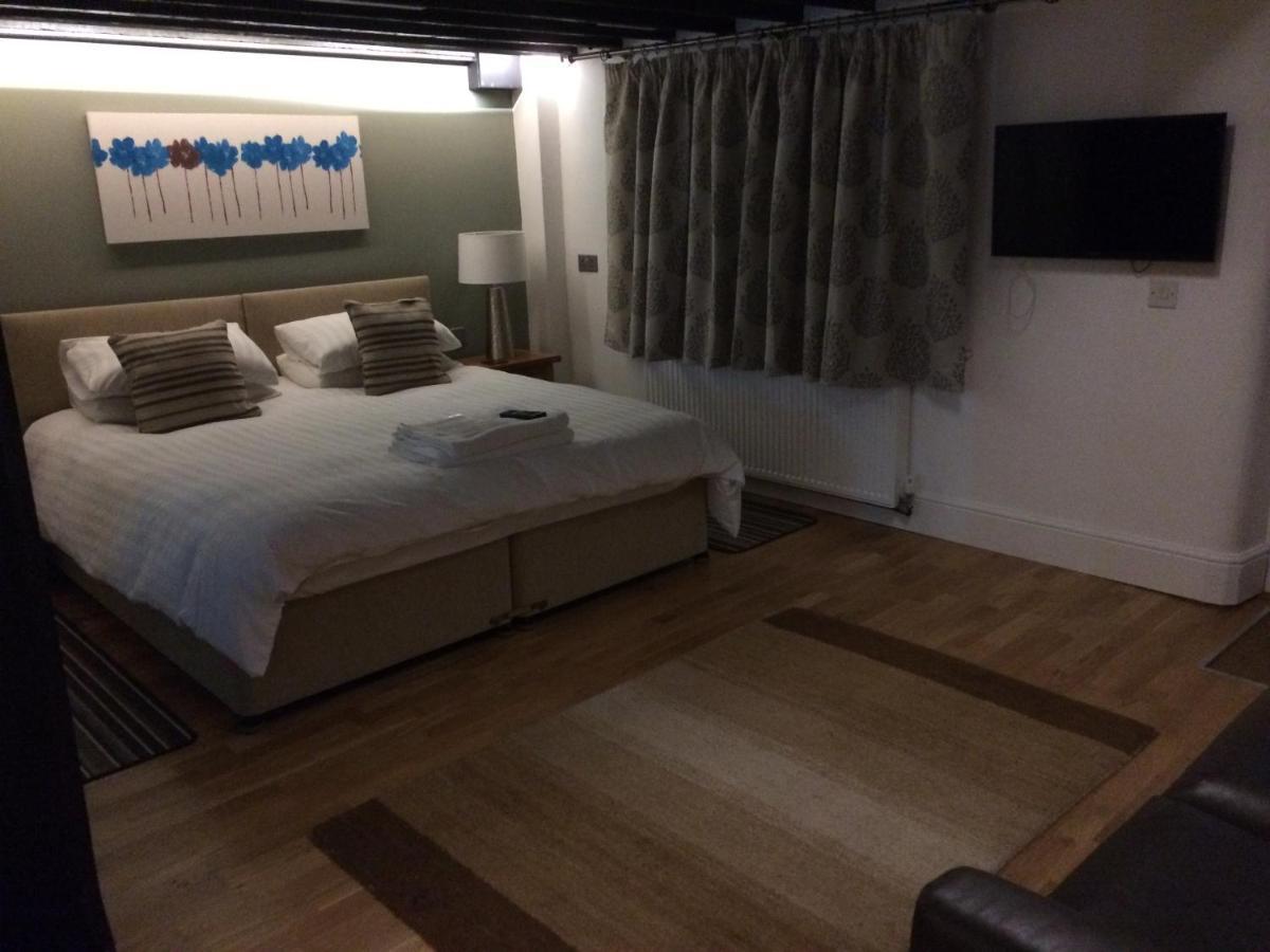 Burcott Mill Guesthouse Wells Eksteriør billede